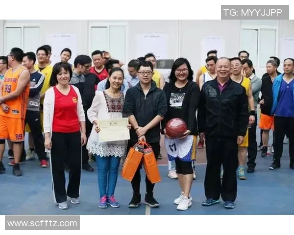 南京篮球队的团队协作之道：如何在赛场上实现默契与配合