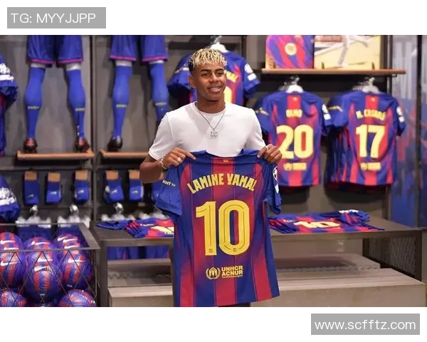 魔兽足球明星身份揭秘他与足球的传奇故事与成就